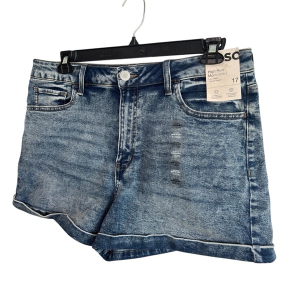 SO Mom Jean Shorts Womens Size 17 / 33 High Rise Stretch Denim 3" Inseam Cuffed - Picture 9 of 15